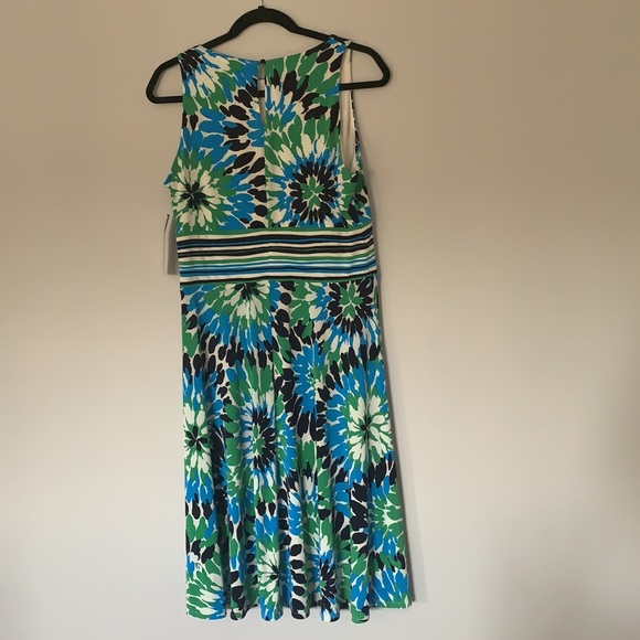 Evan Picone Sleeveless Dress - Picture 2 of 9